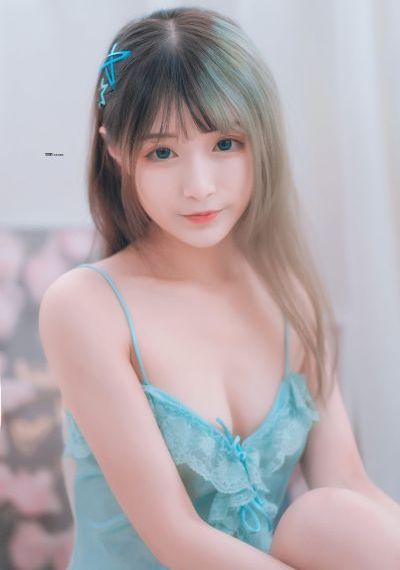 把英语课代表按着唱_蓝光动漫在线观看