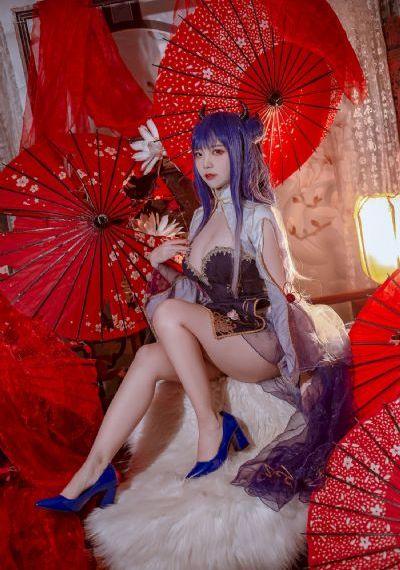 厨房掀开馊了裙子挺进去_欧美成人在线