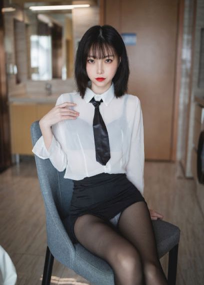 《暗恋》by雪莉小说_蓝光高清在线