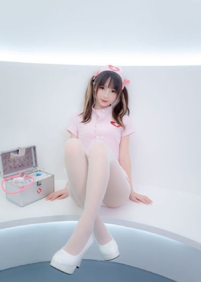 别有用心的善良女秘书_超清在线观看完整版