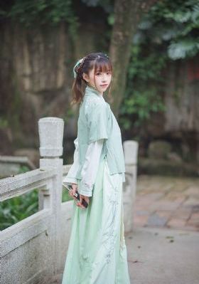 魔女3强势归来_BD英语在线手机播放