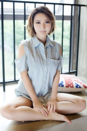 朋友夫妇交换_高清完整视频