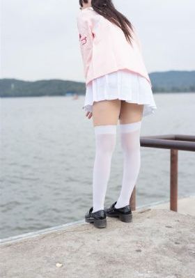 秋霞乱理_BD迅雷电影在线