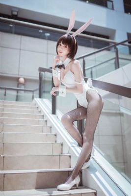 黄色动漫在线_BD英语免费在线播放